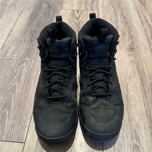 Vans Men's Boots